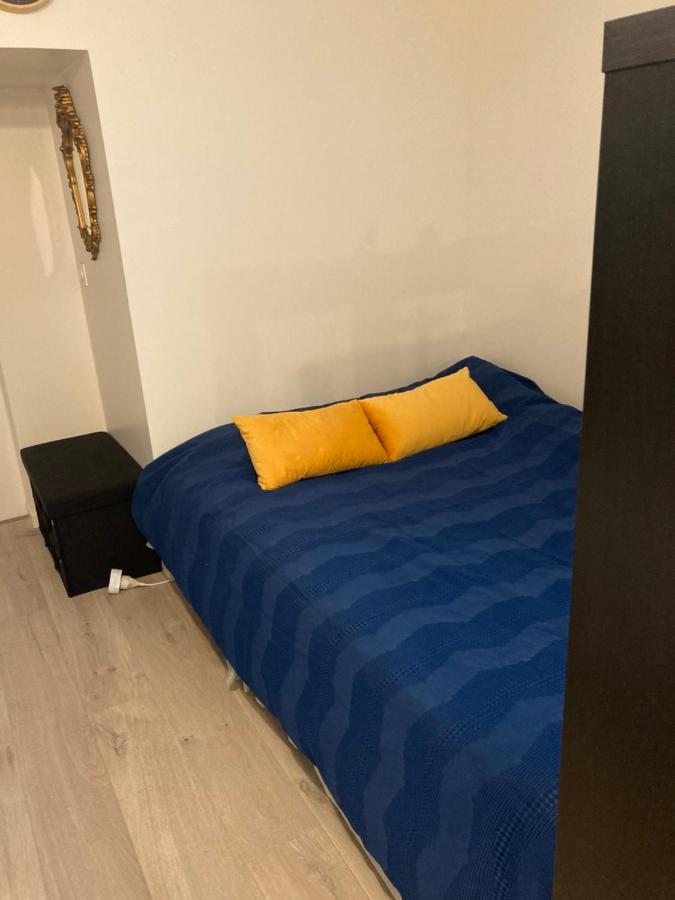 Une Chambre Chez Nous, A 12 Minutes De Paris Малакофф Екстер'єр фото