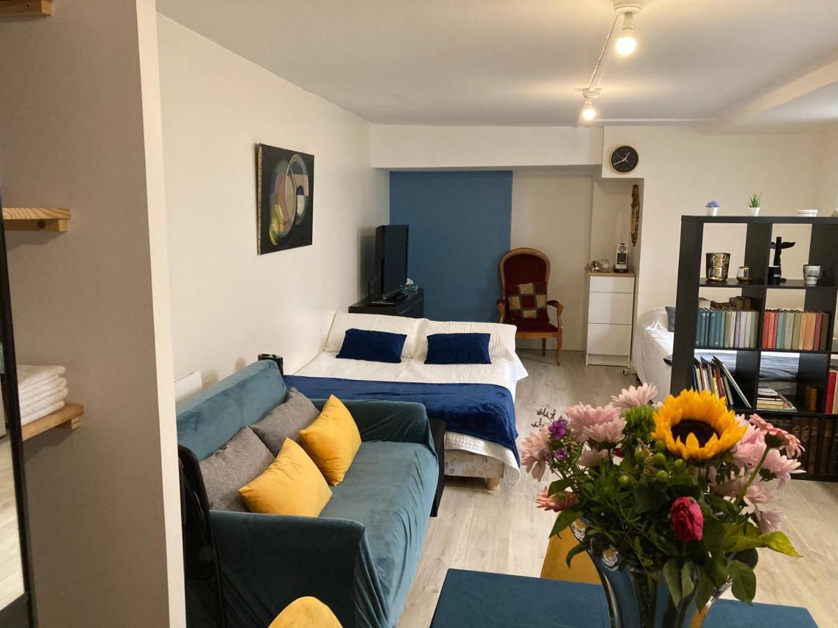 Une Chambre Chez Nous, A 12 Minutes De Paris Малакофф Екстер'єр фото